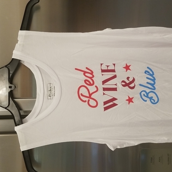 💕MIKEN FLOW💕 Graphic Tank Top Red Wine & Blue Medium M NWT - Picture 4 of 8